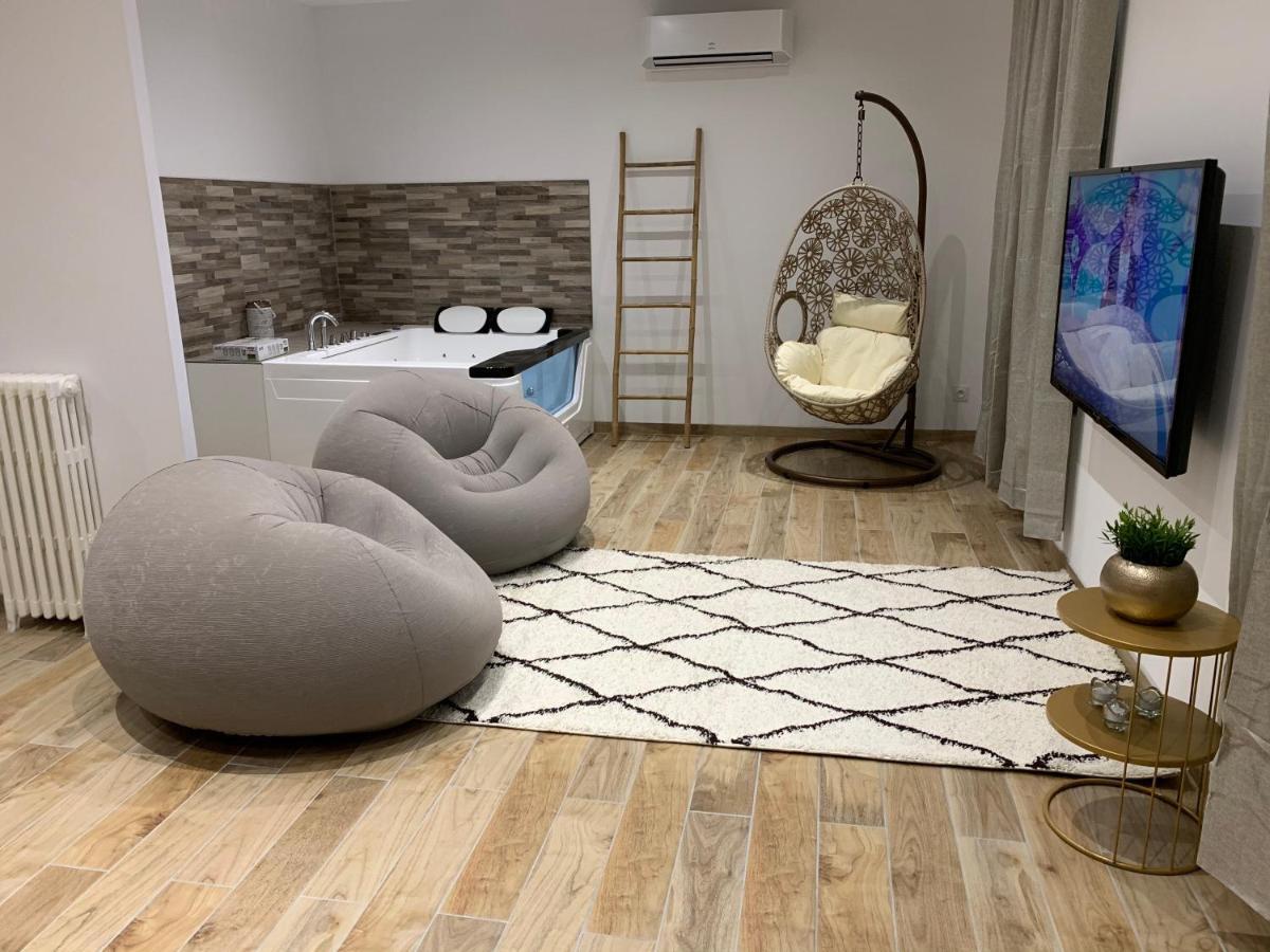 Appartement Cosy Jacuzzy Luxe Gare De 土伦 外观 照片